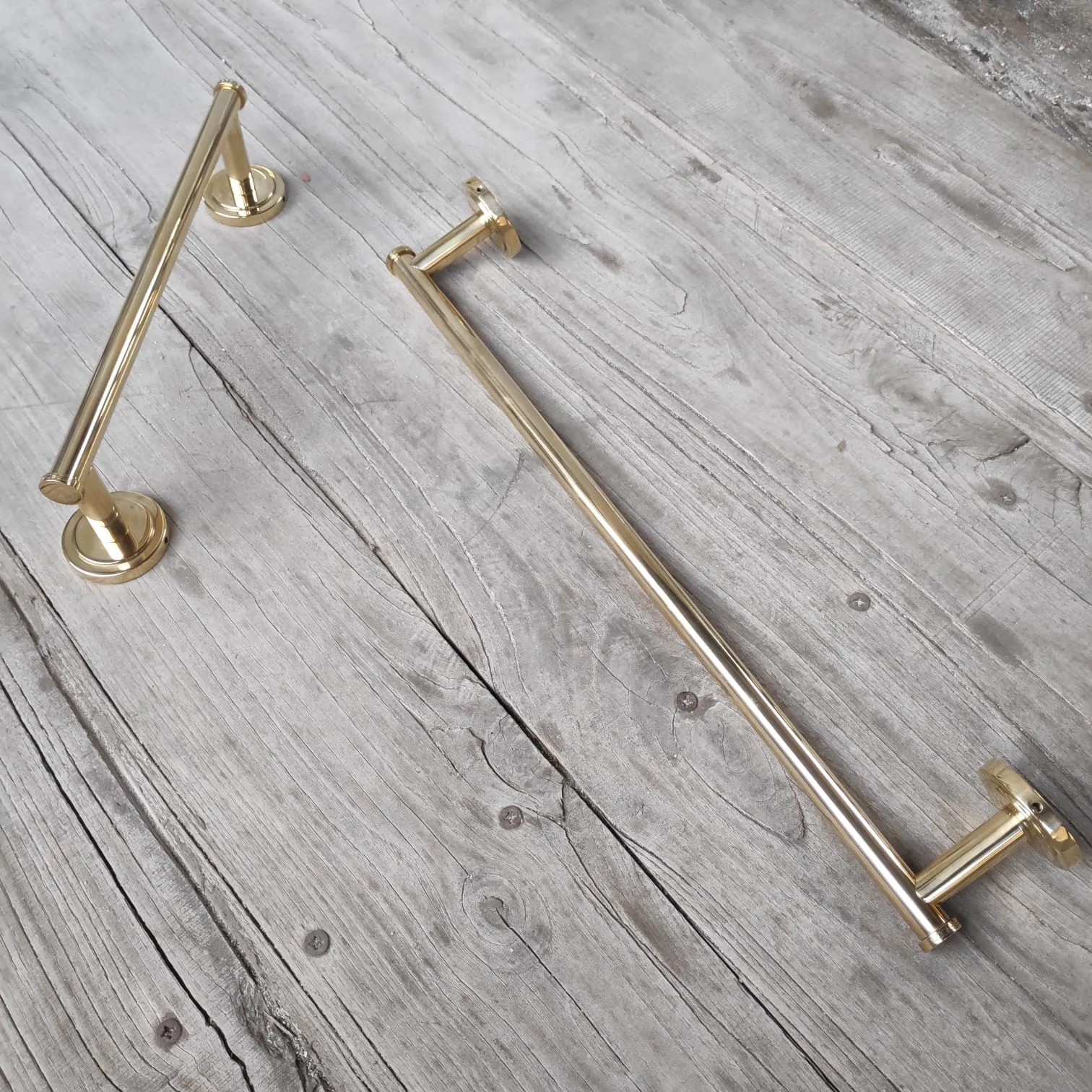 BTA31 Towel rail in solid brass