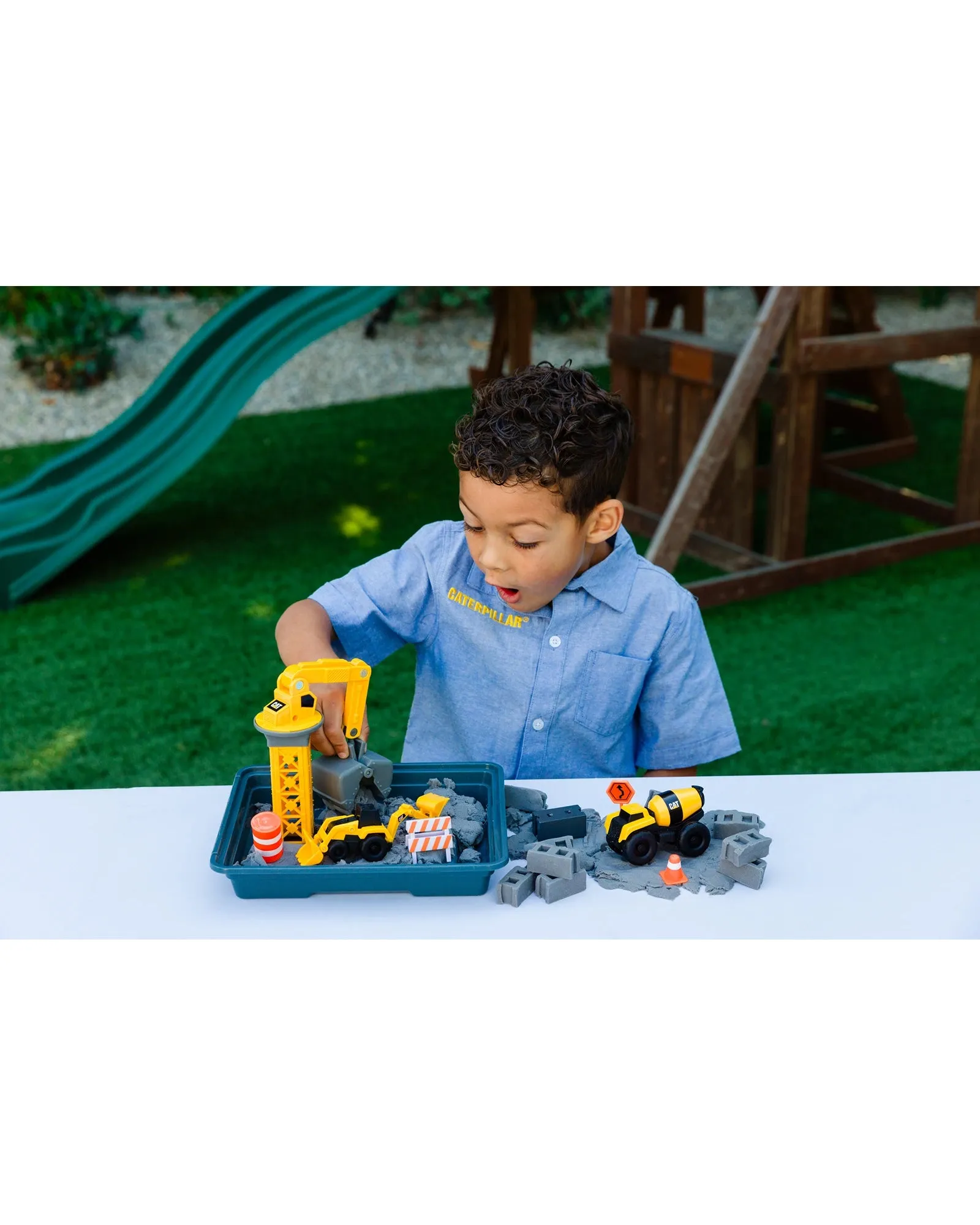 CAT Dig n Build Playset - Assorted