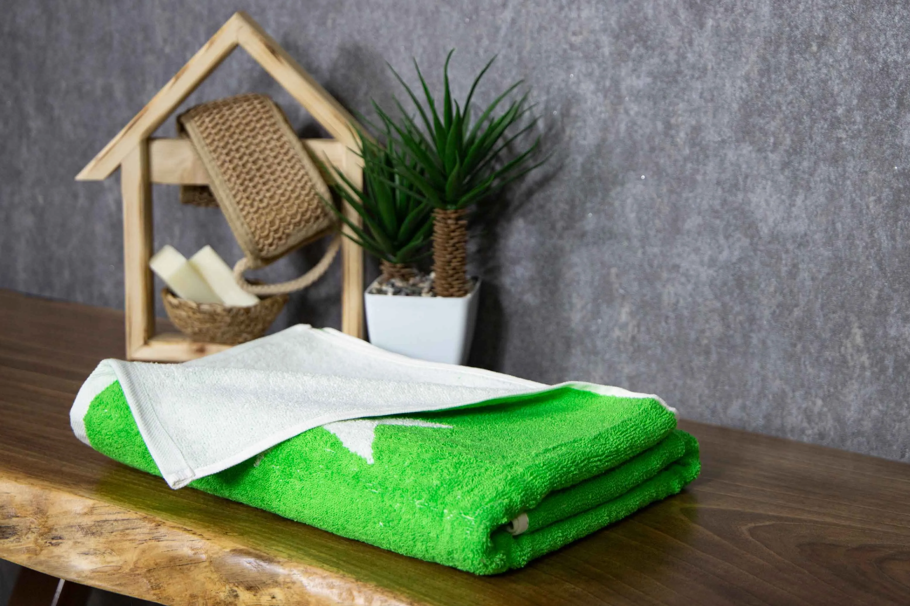 Tyne Collection Cotton Bath Towel - Green & White Stars